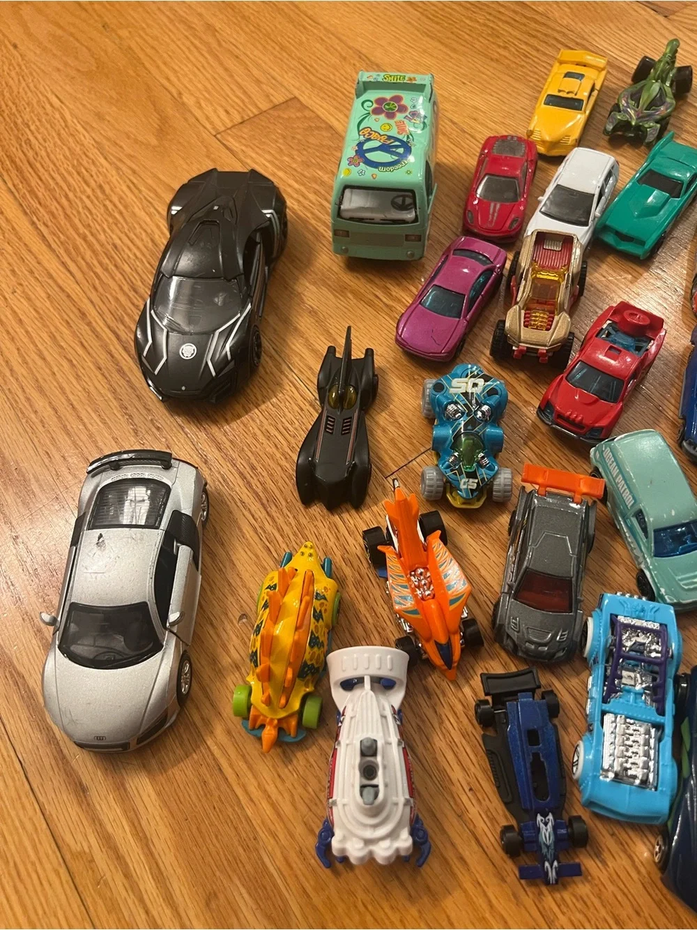 Large lot  Kids Toy Cars Collection - Multi-Color Vehicle Set